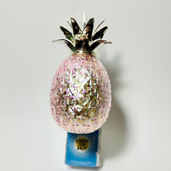 PINEAPPLE Nightlight Wallflowers Plug - Picture 1 of 3